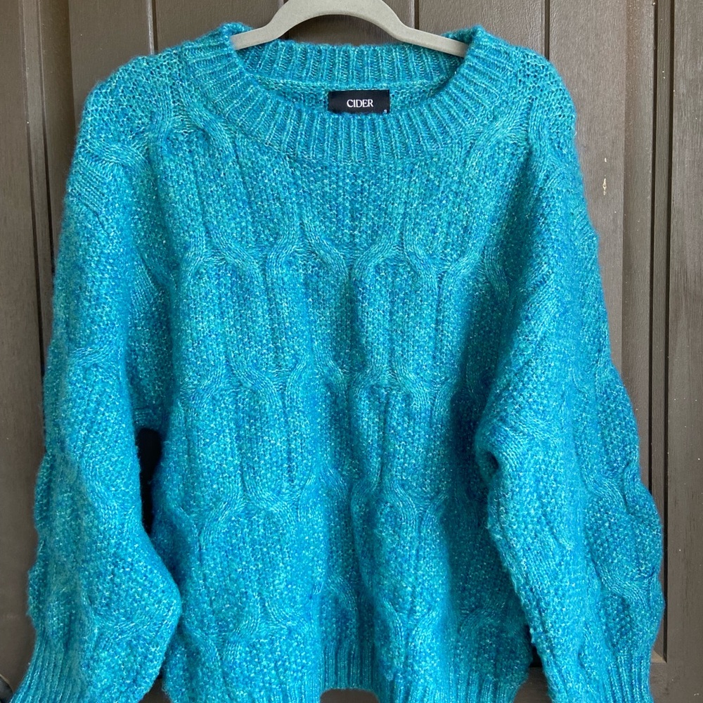 Cider Blue Crew Neck Cable Knit Sweater